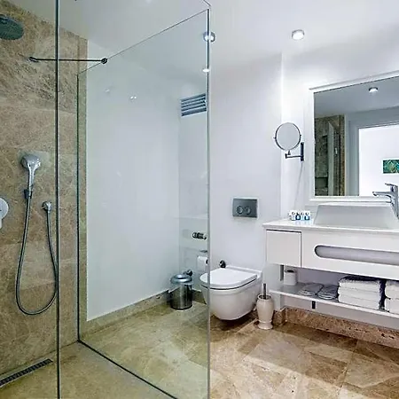 Yalicapkini Boutique מלון 3*